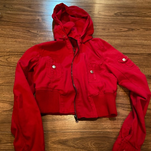 red cropped, zip up sweater - Picture 1 of 5